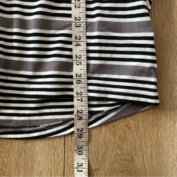 Nike Dri Fit Mens Striped Longsleeve Base Layer Shirt Size S - Picture 6 of 8